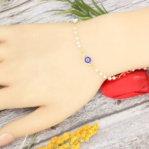 Trendy Bracelet for Girls & Women – Cute, Adjustable & Gift-ReadyMLCRC2121